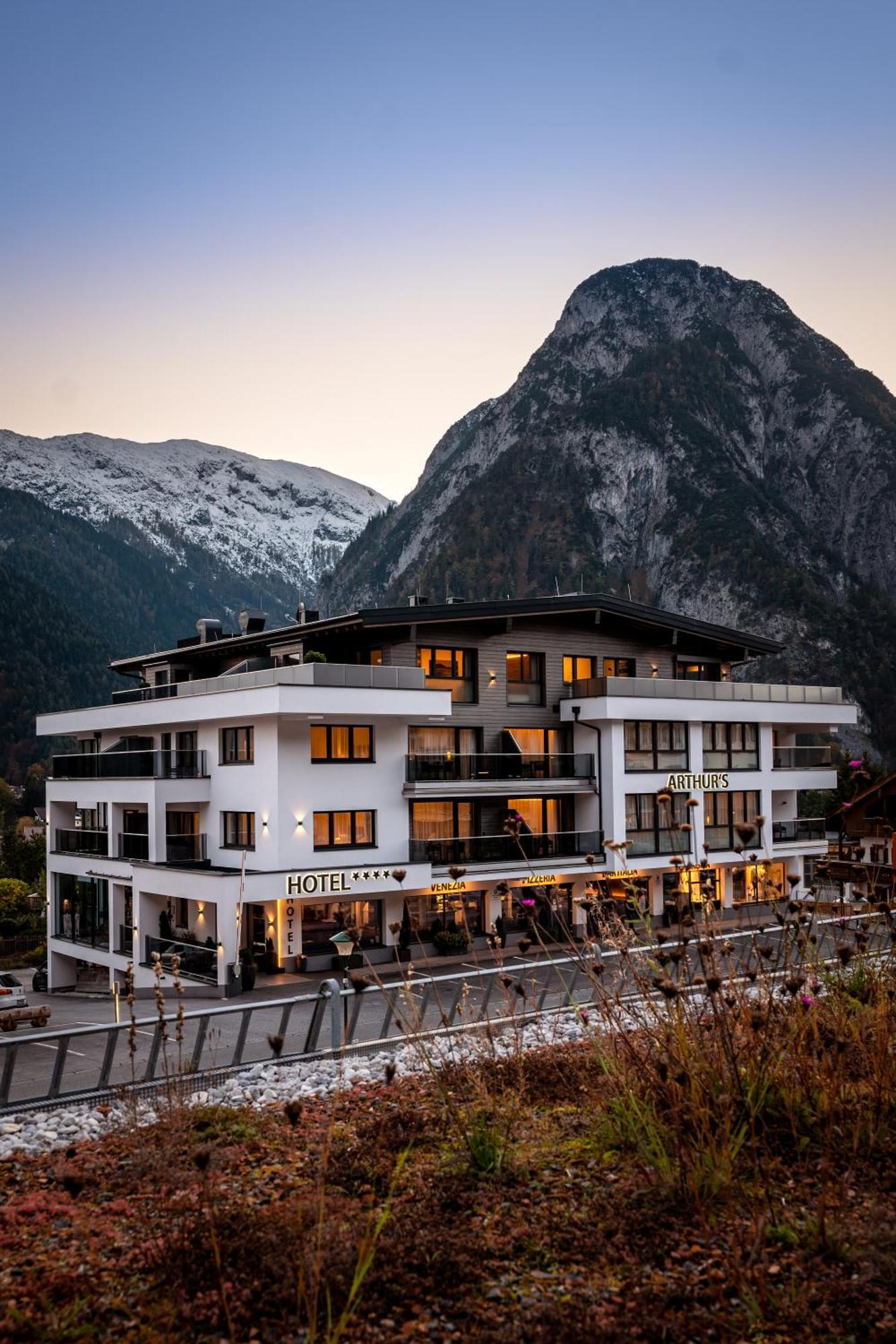 Arthur'S Hotel Und Apartments Am Achensee Maurach  Exterior photo