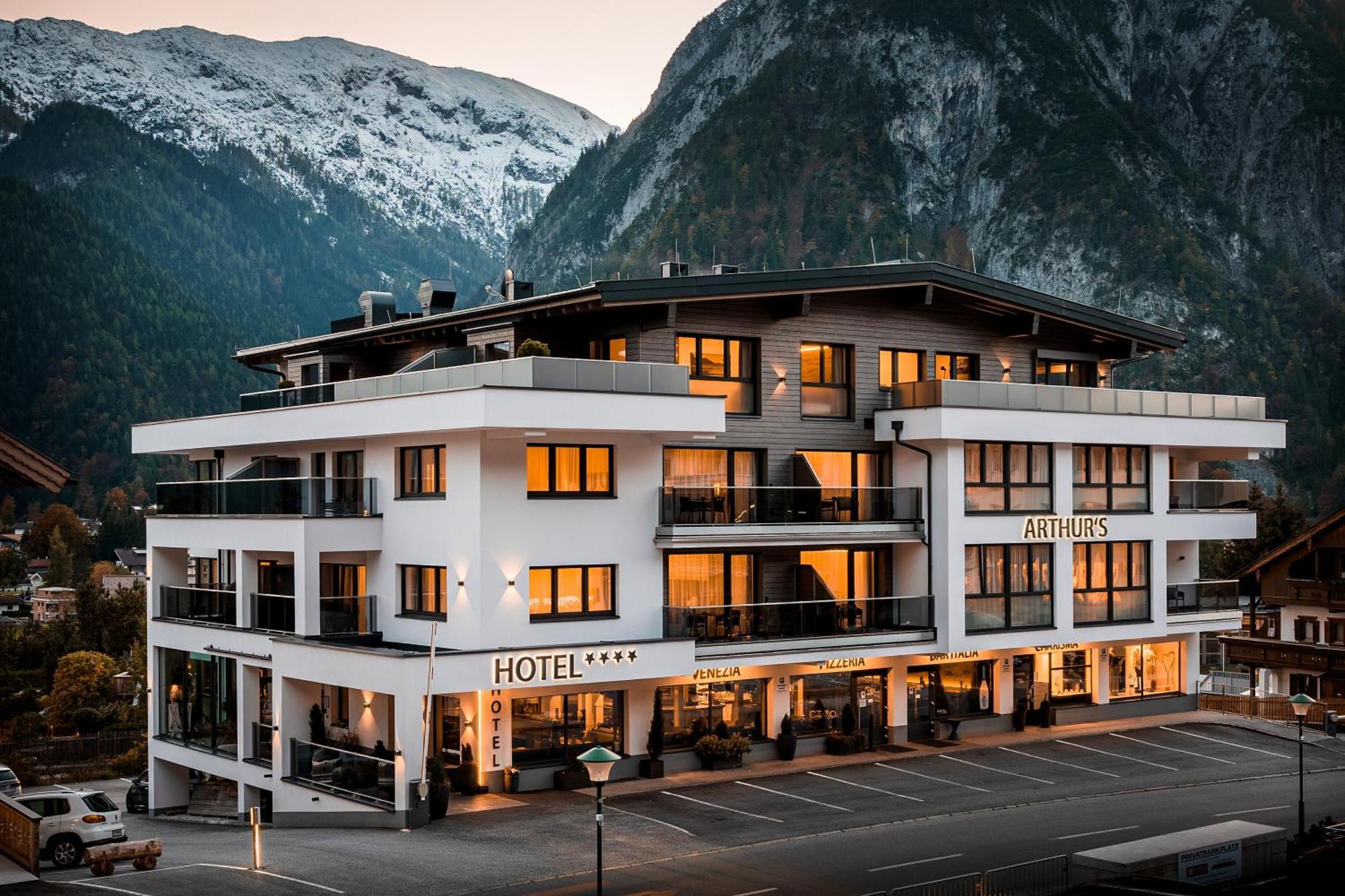Arthur'S Hotel Und Apartments Am Achensee Maurach  Exterior photo